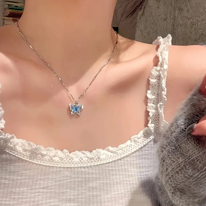 Collier Papillon bleu